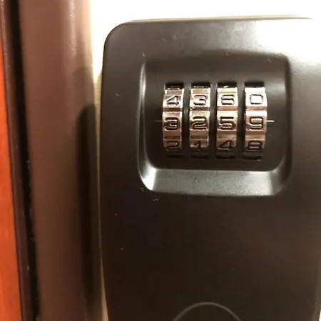 Homecomfort Adonis شقة