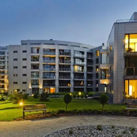 Homecomfort Adonis Apartamento *